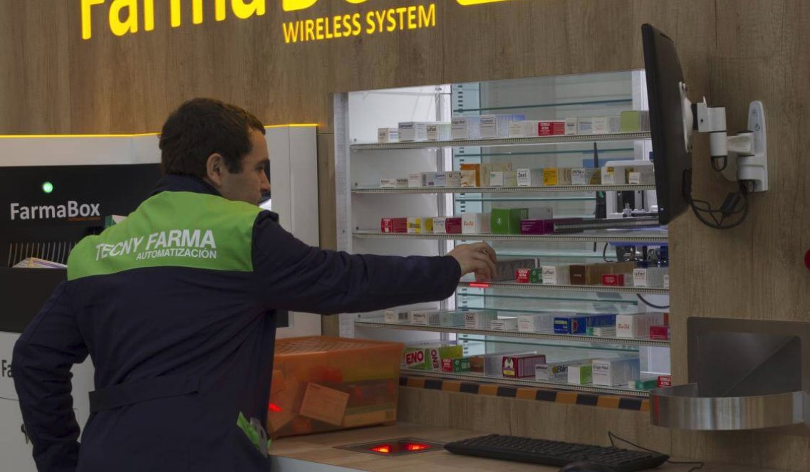TecnyFarma's tweet photo. Con nuestro robot de #farmacia FarmaBox® podrás 😍👉https://t.co/Bkikux7T9s
✅Aprovechar el espacio físico de tu farmacia.
✅Disponer de mas tiempo para poder asesorar a tus clientes y tener mejores ventas.
✅Control y gestión del stock.
#RobotDeFarmacias #tecnyfarma #FarmaBox® https://t.co/xV94B8x9zt