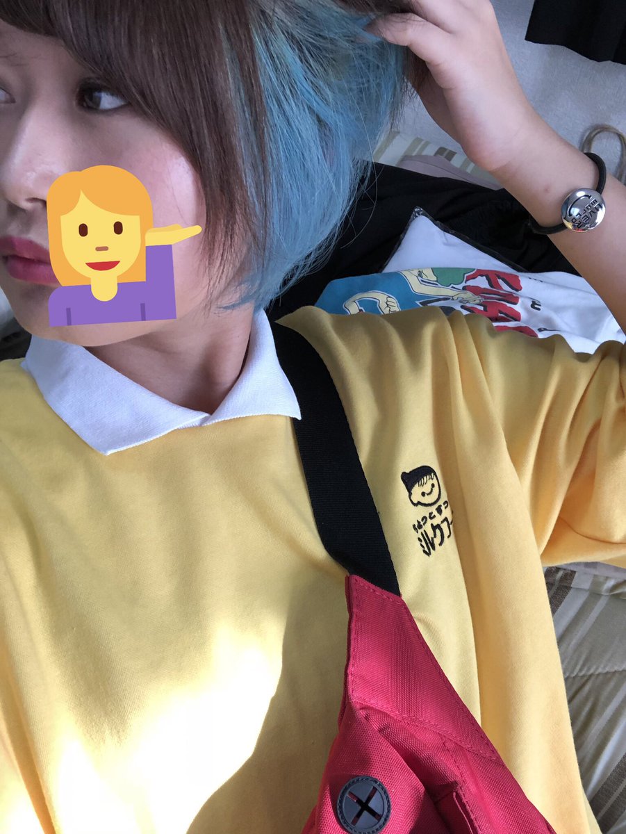 84_59n's tweet photo. 1人信号機かましてきたわ。笑 https://t.co/3lGzwach1S
