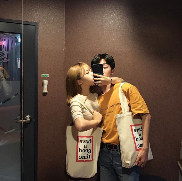 Ccmplexed's tweet image. —; Looking back upon older pictures in my phone I ran across this one.. 

I couldn’t help but to smile and just think back to everything we’ve been through, good and bad.