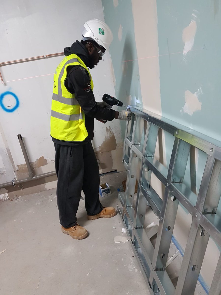 StortfordInter1's tweet photo. After the launch of our Project Futures scheme earlier this month, here are a few pictures of our apprentices hard at work. 😃@FisSkills #MondayMotivation #projectfutures #Apprenticeship https://t.co/3STAOaW6Dp