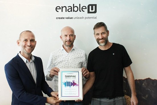 We zijn ontzettend trots dat ‘Nederland schuldenvrij met FiKks’ is genomineerd in de categorie ‘Beste Digitale Innovatie van het jaar’. #ADG dienstengroep <a href="/achmea/">Achmea</a> <a href="/DappreApp/">Dappre</a> <a href="/QiyFoundation/">Qiy Foundation</a> <a href="/sosialforce/">Sosialforce</a> en <a href="/TRIMM_NL/">TRIMM</a>  Stemmen:   
ow.ly/Ygwf50iSdJe