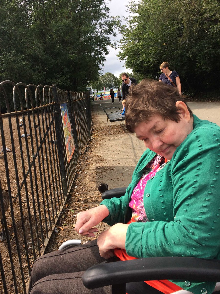 FDirectionsCIC's tweet photo. Linda had a nice time visiting her local park where she enjoyed the warm weather and feeding the ducks. #FDCIC #PuttingPeopleFirst https://t.co/6ECRzbDTeM