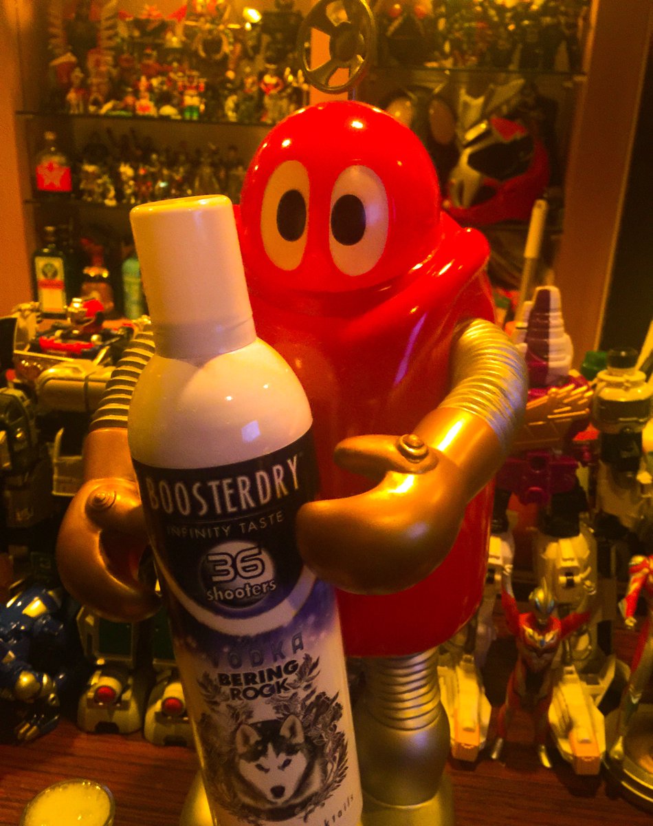 blemar1971's tweet photo. 【まぁぶる通信】ジュースやお酒で割っても美味しい！ムース状のウォッカ・ブースタードライ。ショット500円です。おすすめ〜 泡あわ #BOOSTERDRY https://t.co/t4EOF0PrNS