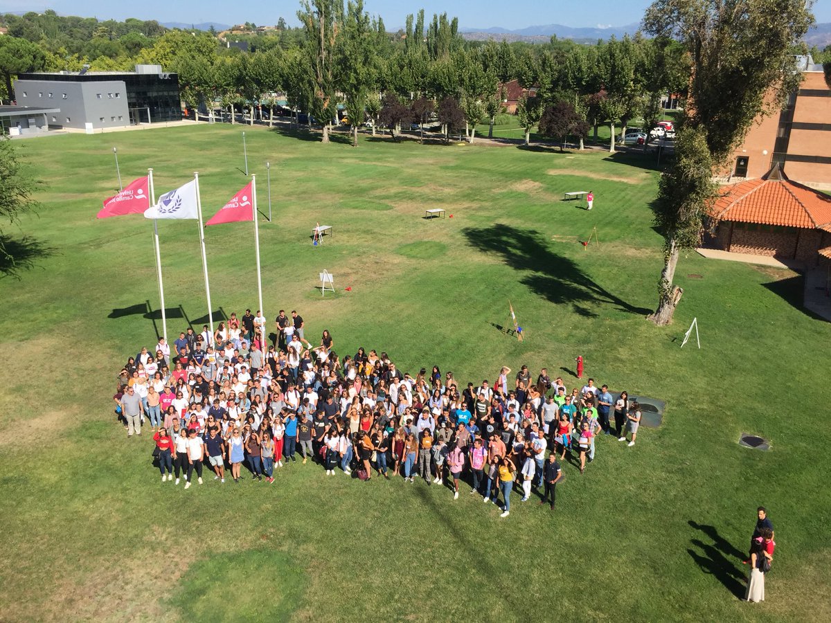 universidadcjc's tweet photo. ¡Empieza un nuevo curso en la #UCJC y estamos encantados de recibirte! Hoy empieza el futuro de muchos estudiantes. Es un placer crecer con vosotros #WelcomeUCJC 📚 https://t.co/QhjhxlLTOa
