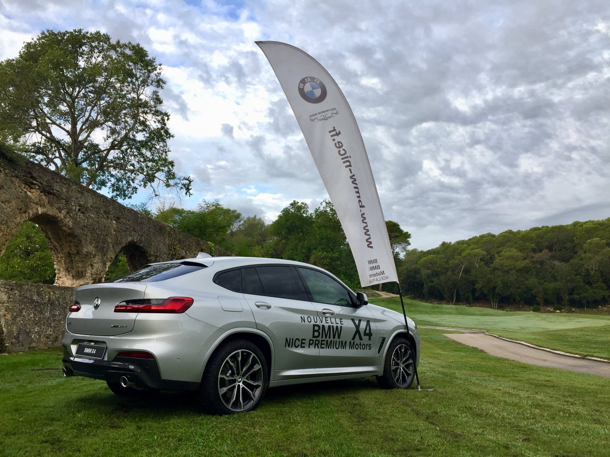 BmwNpm's tweet photo. Hier, nos clients golfeurs ont pu montrer leurs plus beaux swings lors de la BMW Golf Cup 2018. 
Encore une belle journée pour nos clients.
#experienceclient #satisfactionclient #NPMexperience https://t.co/xj3OsE04Un