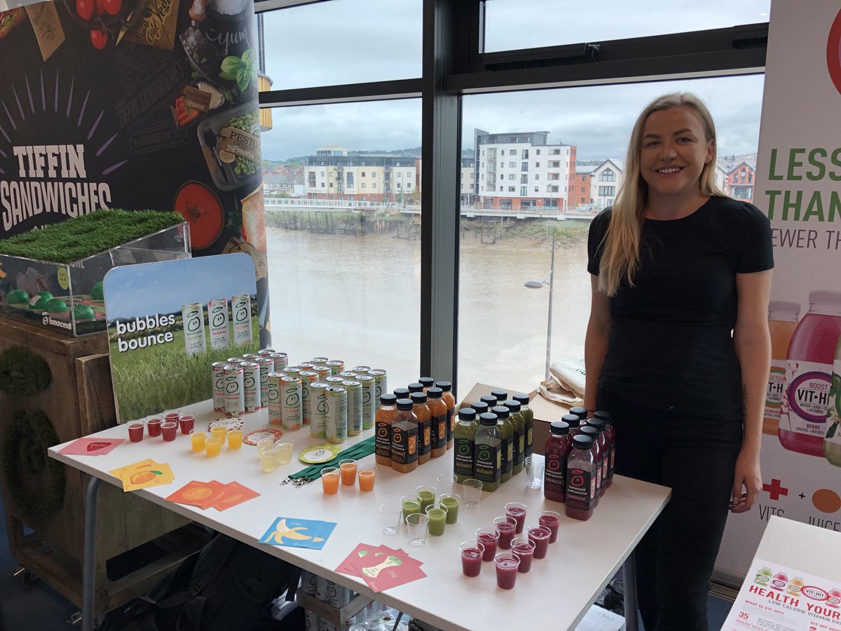 clarewinfield66's tweet photo. Come along to our food tasters at Newport Food court @UniSouthWales #freshers #cocacola #perkier #vithit #innocent #tiffinsandwiches https://t.co/oMiCpavPIg