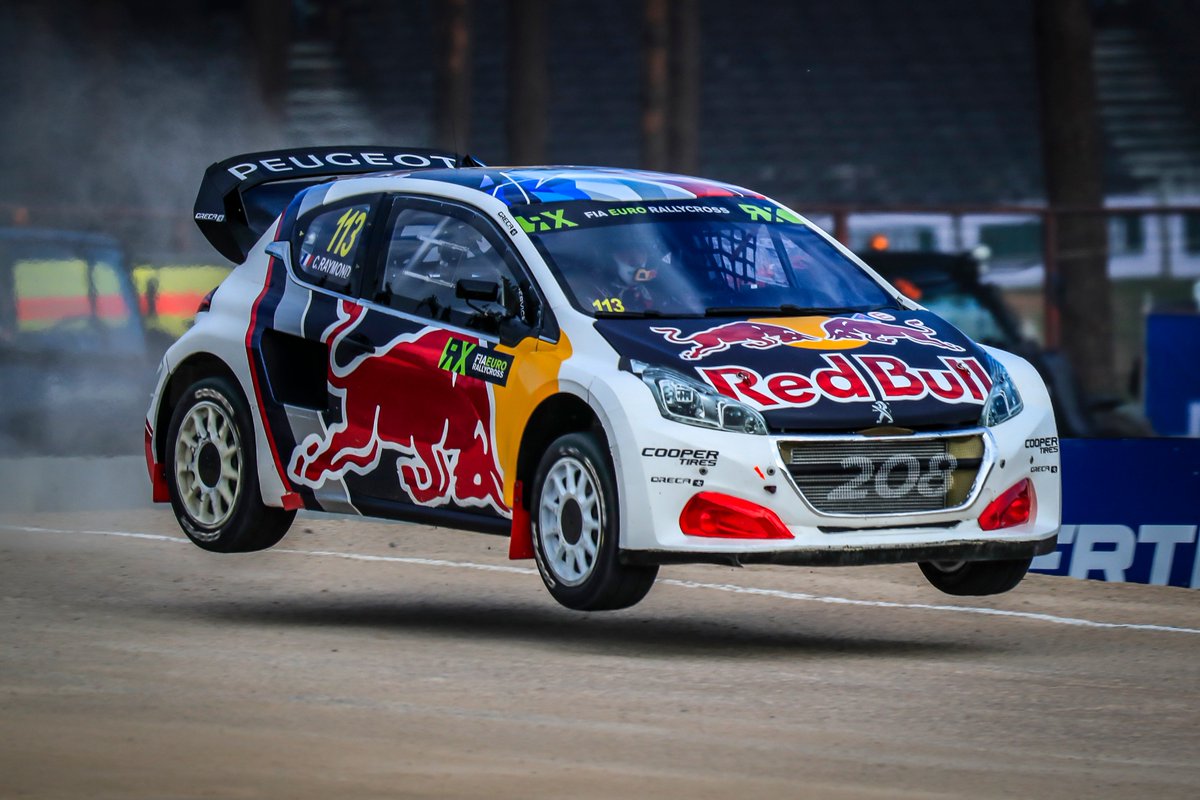 Félicitations à <a href="/SebastienLoeb/">Sébastien Loeb</a> (World RX) &amp; <a href="/CyrilRaymondRX/">Cyril Raymond</a> (ERX), respectivement troisième et deuxième au @LatviaRX ce week-end ! 💪🇫🇷