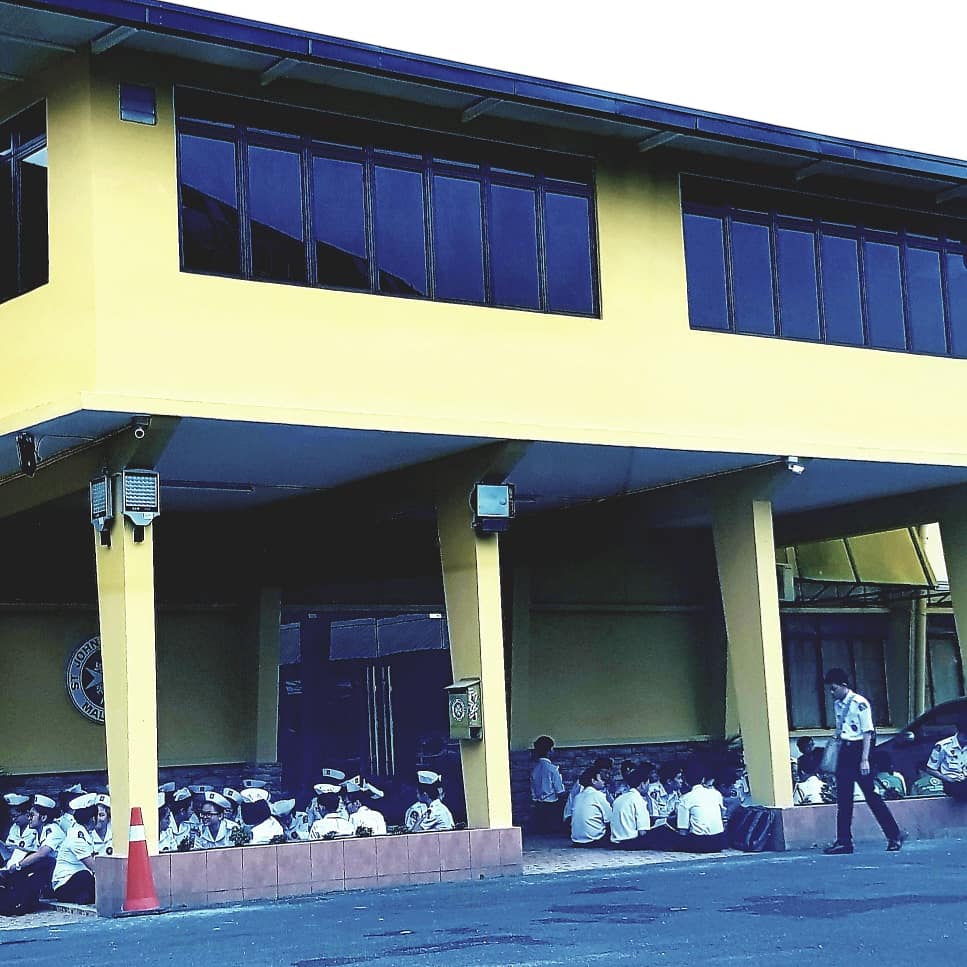 JamesLe30325996's tweet photo. Location: St John Ambulance of Malaysia #stjohnambulance #SJAM  Today is our exam day. Good luck and hope all of you can pass the exam!
#mbsskl #jamesmyplace #JamesLe30325996 https://t.co/u3SjLs2JC2