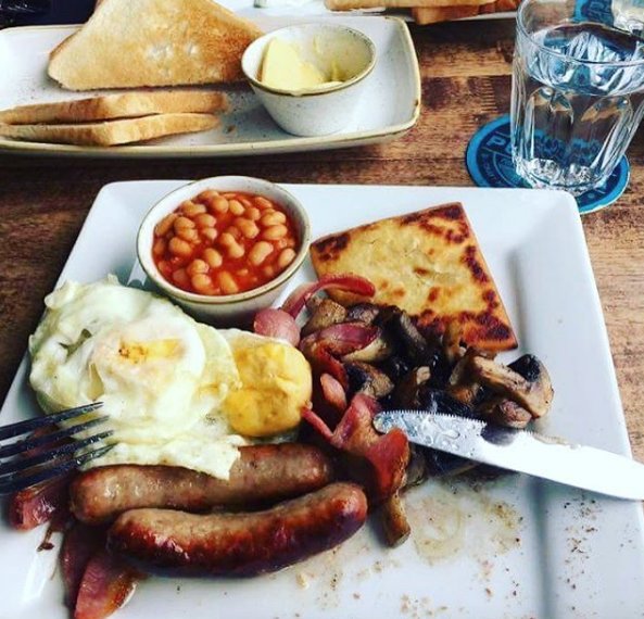 Base Leven tweet media