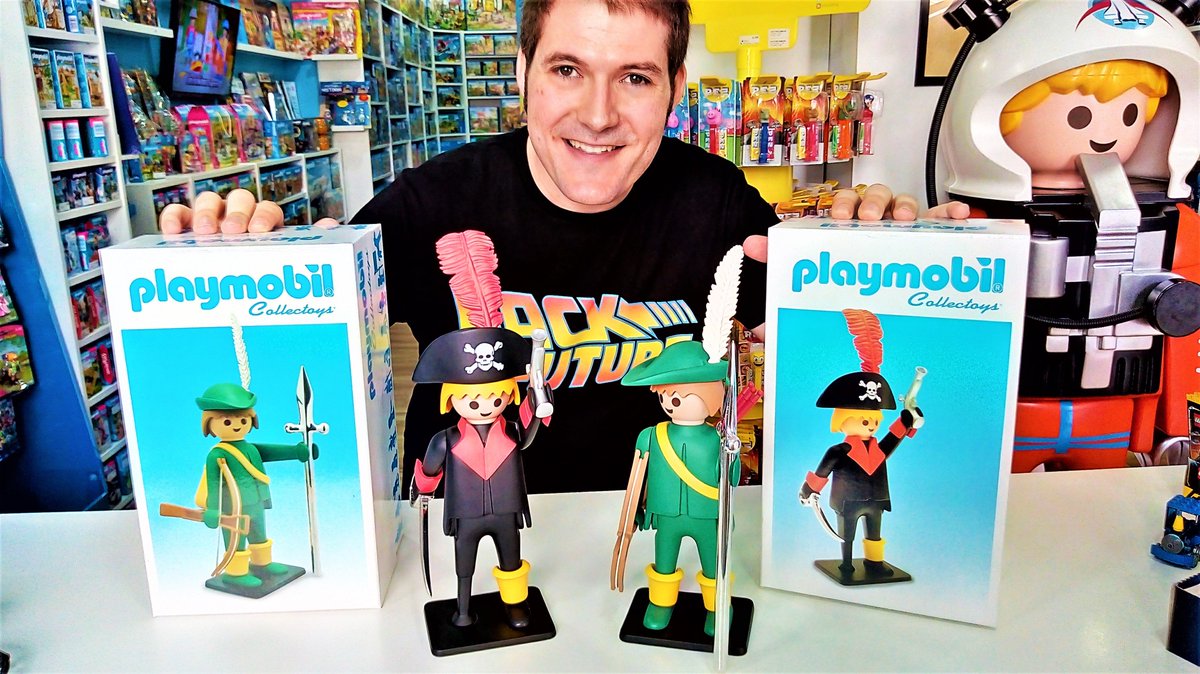 ¡Mirad cómo comenzamos la semana! :) ¡Buen lunes a todos!

Tenéis estas estatuas de resina también en nuestra web, aquí ->> bit.ly/Ediciones-Espe…