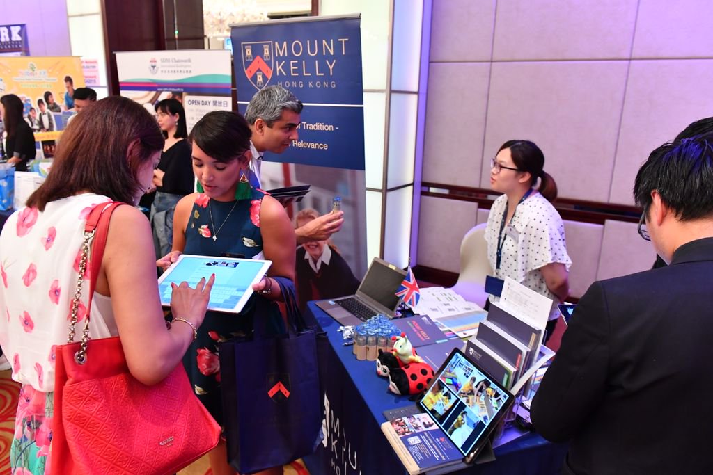mountkelly_hk's tweet photo. Thank you to all the prospective parents for taking the time to visit our booth along with our Head of Preschool, Ms Abigail Carr, talk on “Play is a Child’s Work! Guidance for Parents about Play and Child Development” at The Standard Kindergarten Fair
#MKSHK #MKIP #thestandardhk https://t.co/sCxjagOwzI