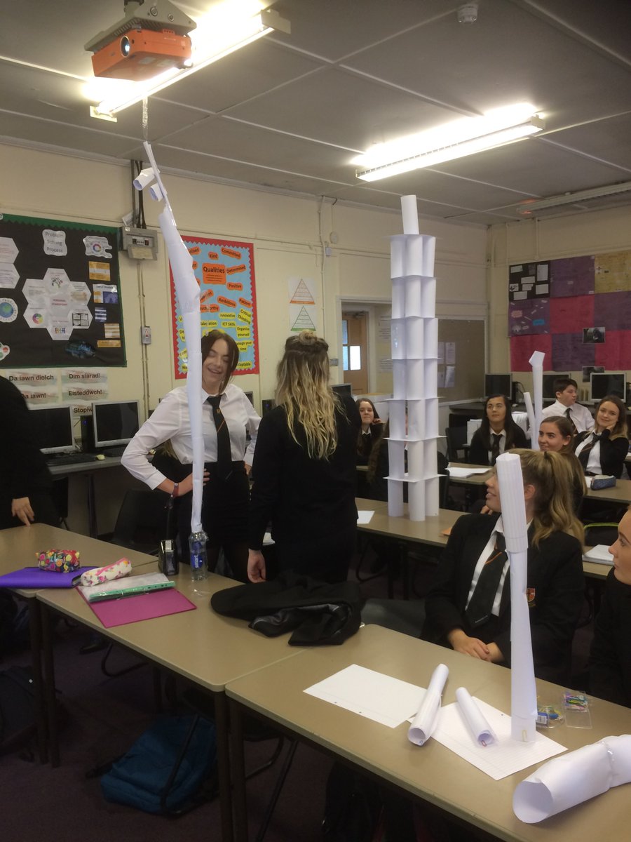 HBrynteg's tweet photo. More skills development with @HBrynteg #aimsandobjectives #problemsolving #creatvity https://t.co/pN7bkiVF89