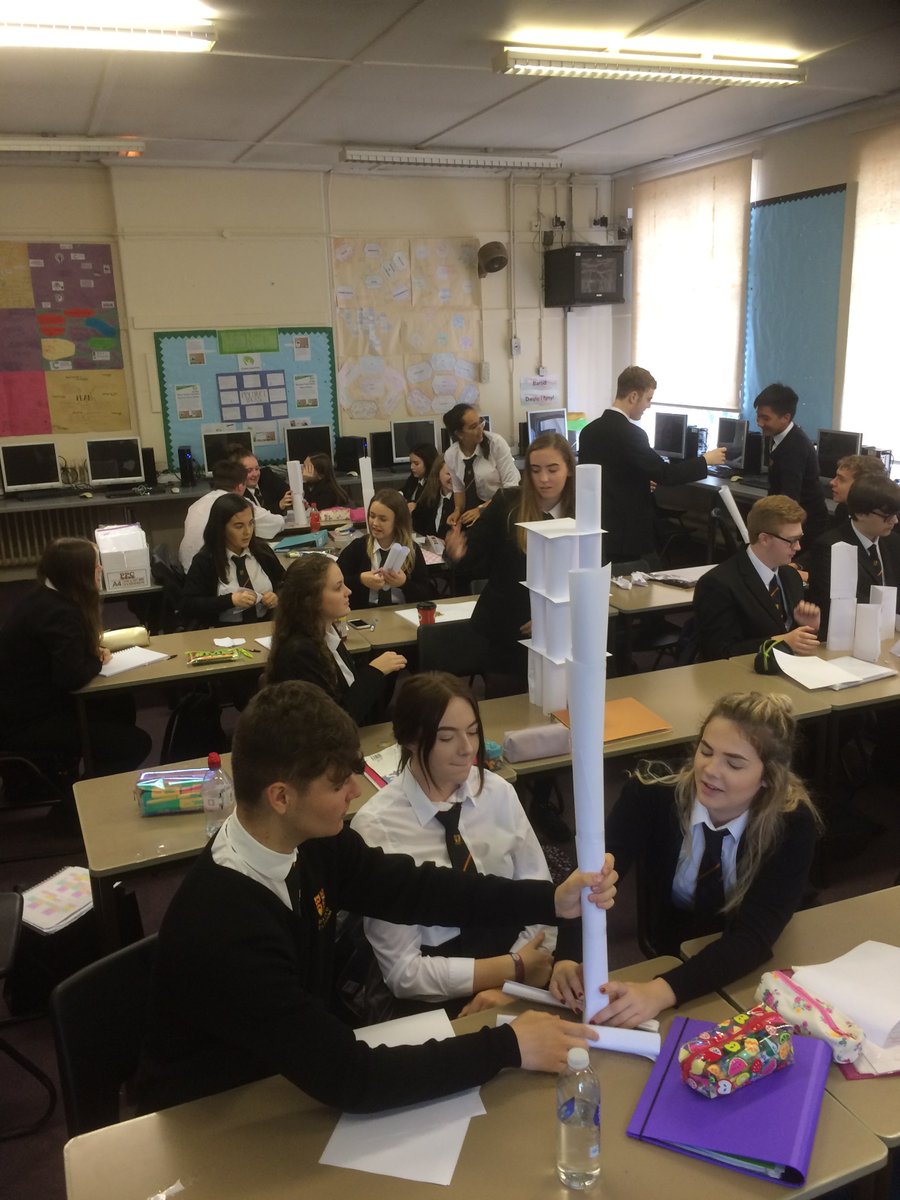 HBrynteg's tweet photo. More skills development with @HBrynteg #aimsandobjectives #problemsolving #creatvity https://t.co/pN7bkiVF89