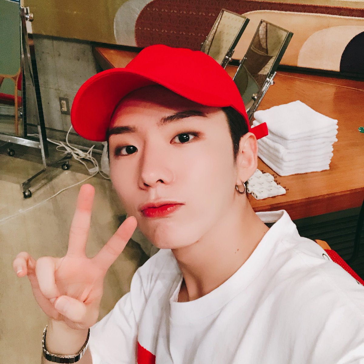 OfficialMONSTAX's tweet photo. [#기현] 몬베베들 뭐하시나~~~ https://t.co/vEuFyjLGiS