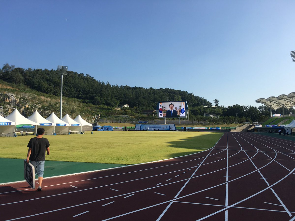 vrimpact's tweet image. 2018 #경기도장애인생활체육대회 #VR체험부스 사전설치완료 #VR체험존 #VR렌탈 #VR대여 #VR임대 #VR행사 #VR행사장 #VR어트랙션 #VR시뮬레이터 #VR드라이빙 #VR게임 #VR임팩트