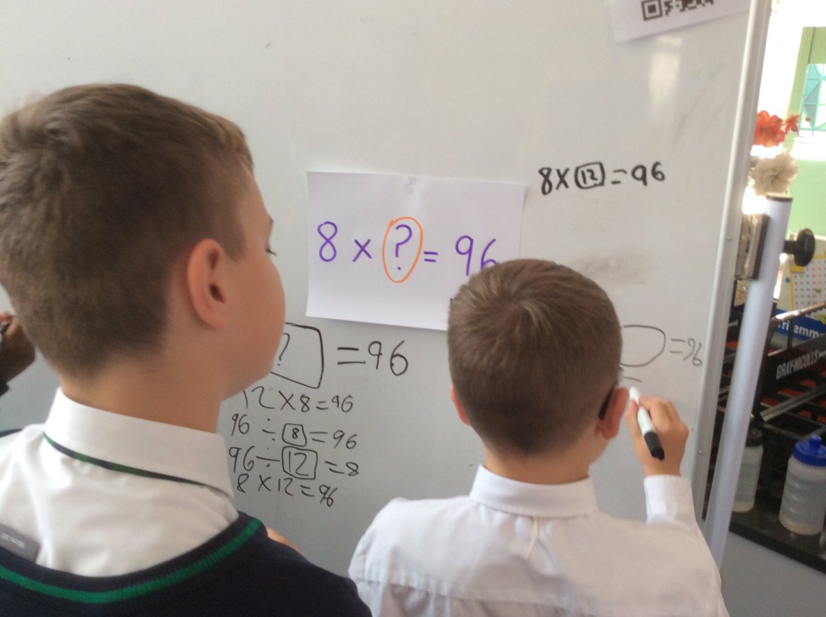 Classof206tLTPA's tweet photo. Calculating missing numbers using the inverse #usequestionsfromFridaytests #reactiveteaching https://t.co/H9eSm45Ssx