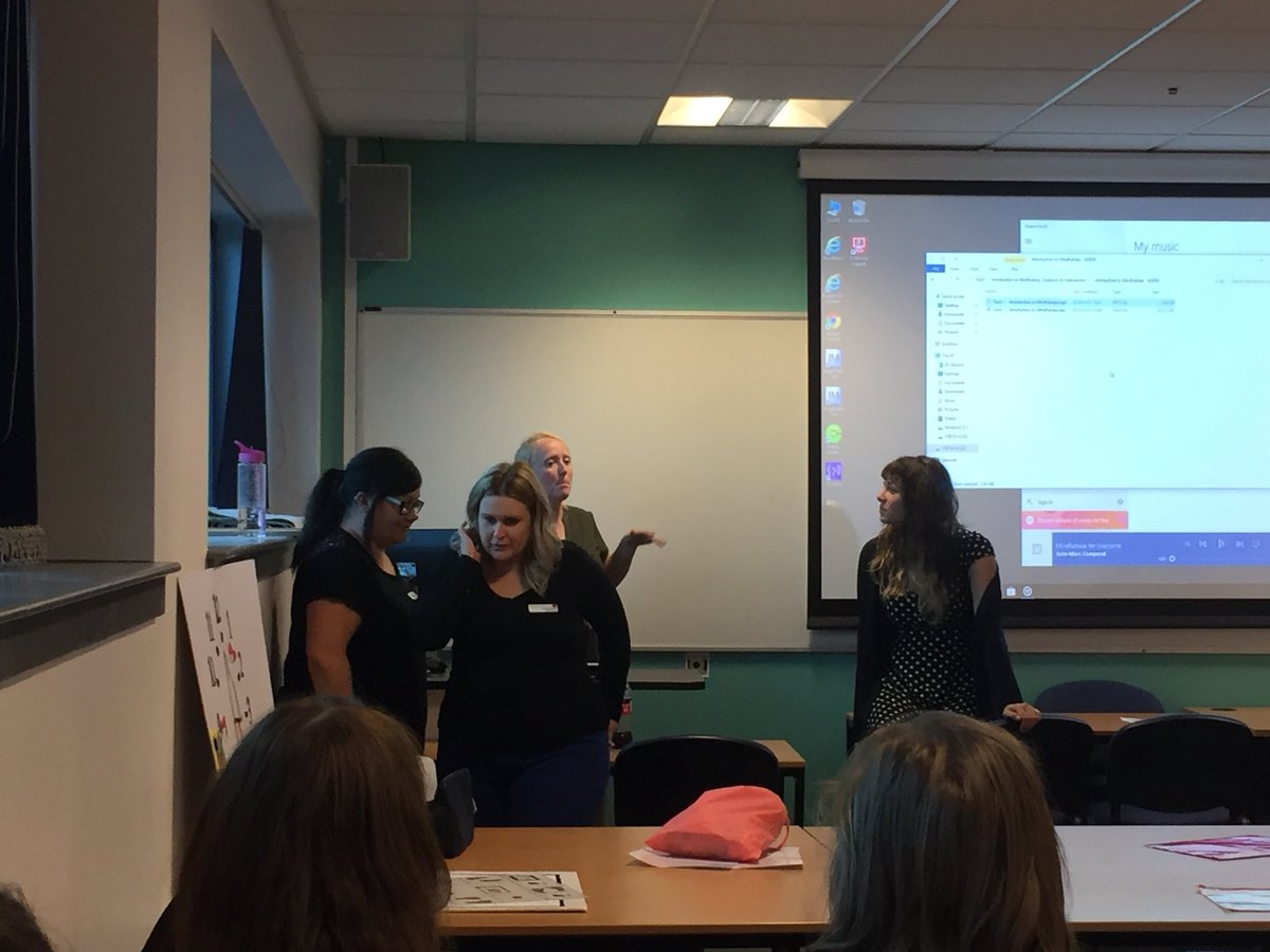 Rachel_Morgan21's tweet image. Some of our #September2016 students leading a session about health promotion for people with learning disabilities, show casing some of their fantastic work from my Y2 module here at @USWCareSciences #USWLD18 #RNLD #reasonableadjustments #futurenurses