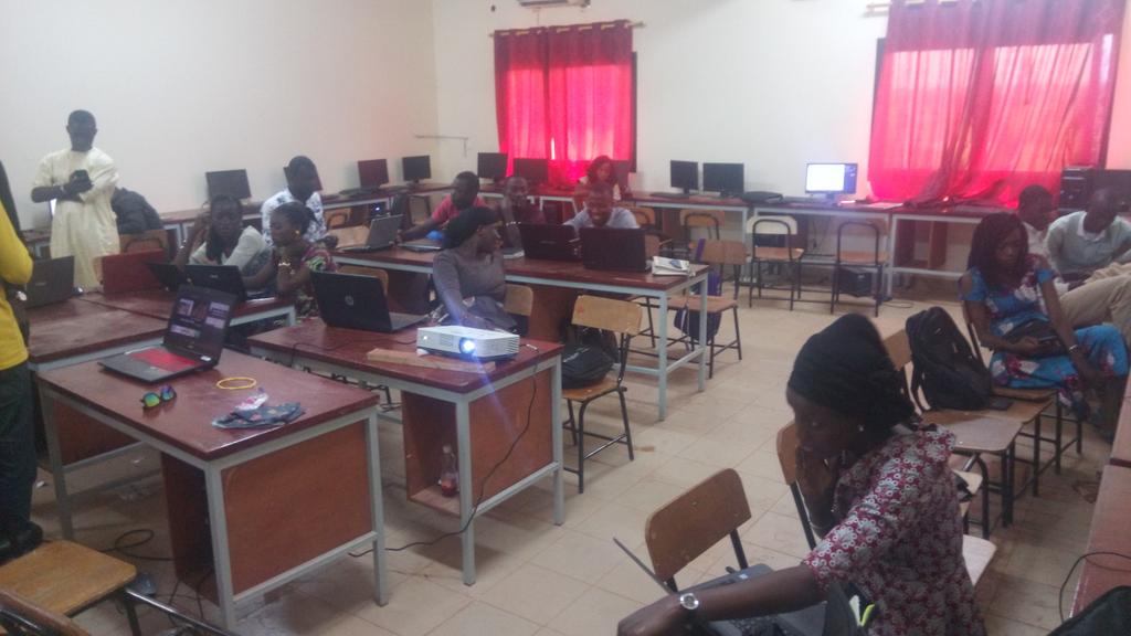Session training #OpenstreetMap
#CartoCampSegou
#Map4Segou
<a href="/OSM_Mali/">OpenStreetMap Mali🇲🇱</a> <a href="/rabah/">rabah</a> <a href="/absaliou/">Saliou ABDOU</a> <a href="/Honorable_Nath/">Nathalie SIDIBE🇲🇱❤✊💪</a> 
<a href="/ONG_Amedd/">AMEDD Mali</a> 
#Géographie