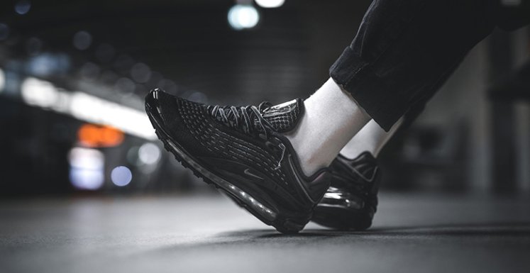 air max deluxe offspring