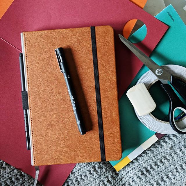 rainecreative_'s tweet image. Bed bound bullet journalling ✌️ #bulletjournal #bulletjournaling #listslistslists ift.tt/2QBiVk8