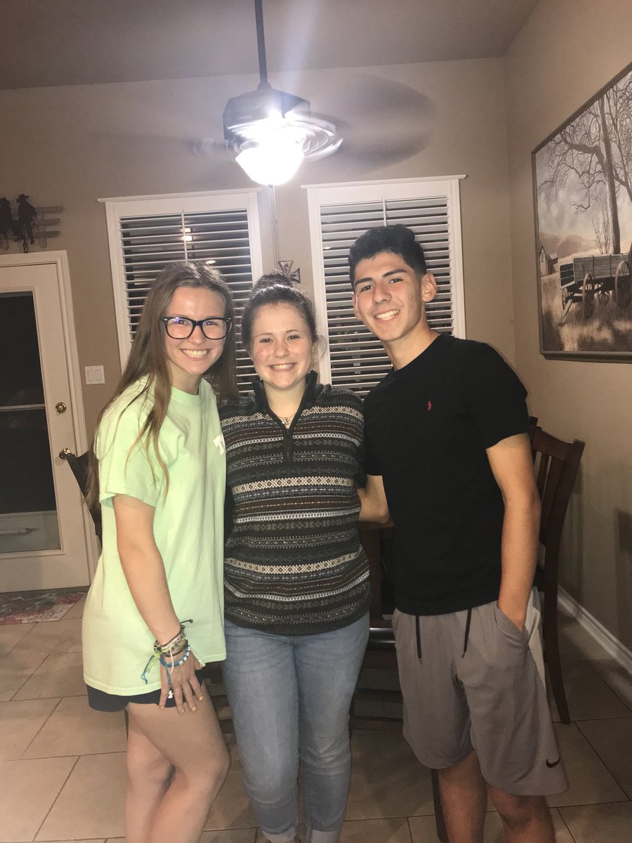 IgniteKennedale's tweet photo. Shout out to @christianrocki2 for pictures, @hull_bri @aly_greenfield2 @calebeasonn for music and @rspirrison for speaking!!!!! https://t.co/eHKxPX0UEy