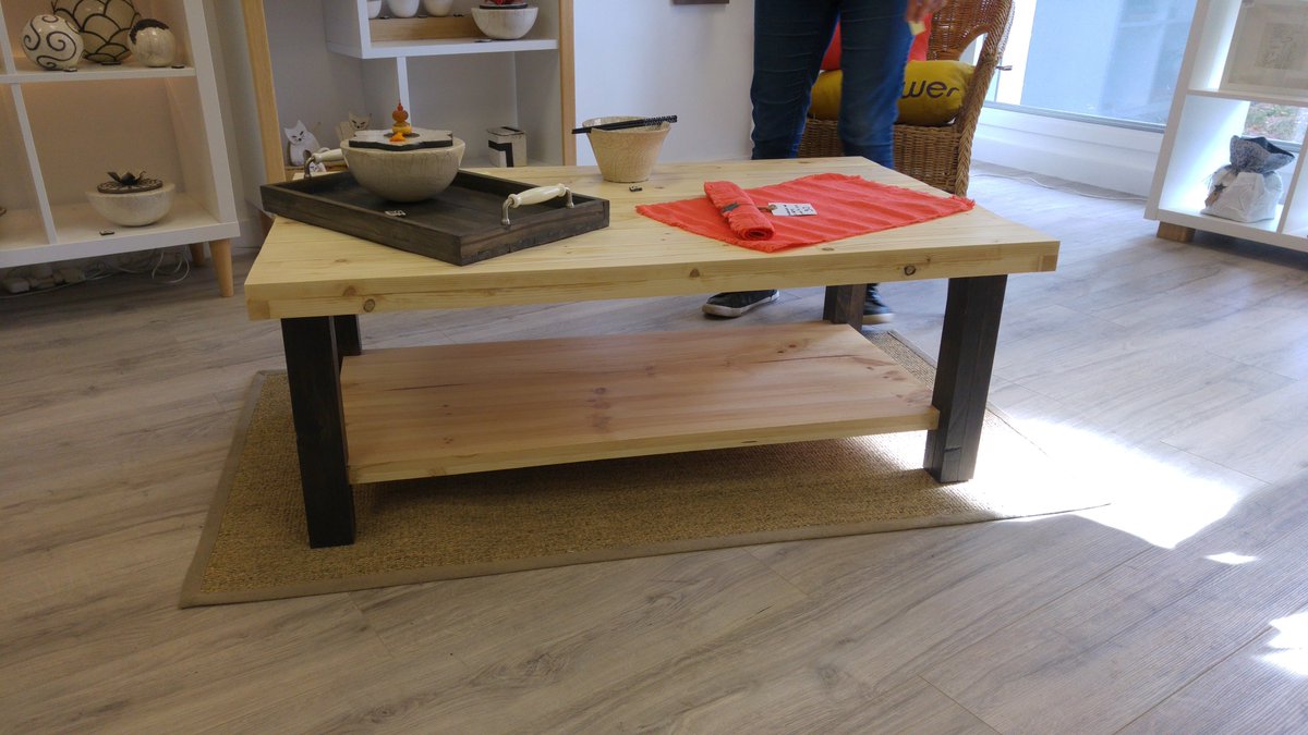 TitoMDeco's tweet photo. Nouvelle #tablebasse terminée by @TitoMDeco
#ecologique #objetunique
#lifestyle #Creation #decobois #Mesa #table #madeinFrance #madein95 #ecolo #decoration #decointerieur #designinterior #salon #decosalon #bohemechic #faitmains #artisan #artisanat @bulledecreateurs https://t.co/oGIPt7BYze