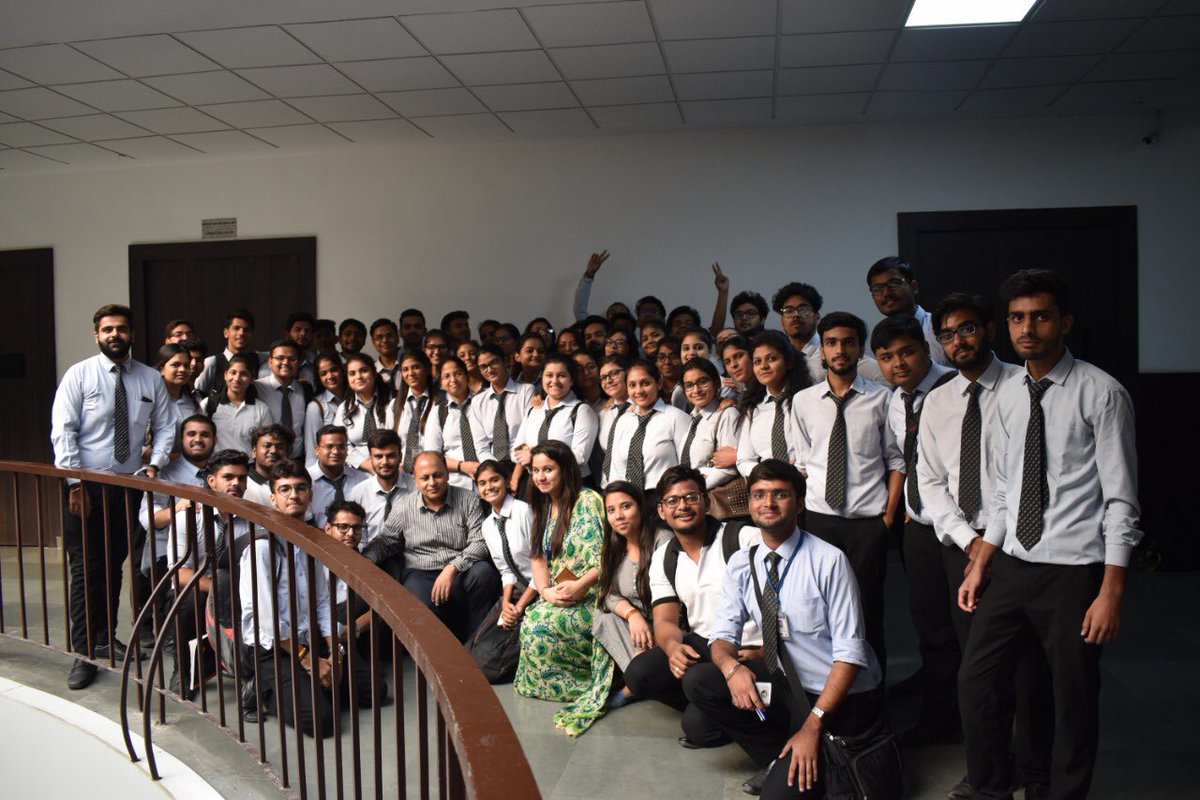 imsuc_campus's tweet photo. Career Development Centre at IMS Ghaziabad (University Courses Campus) organized the workshop on ‘Assertive Communication’ on 15 September 2018 for the students of BBA final year (Batch 2016-2019).
#imsghaziabad
#CDCteam
#workshop
#assertivecommunication https://t.co/fBT652HBI2