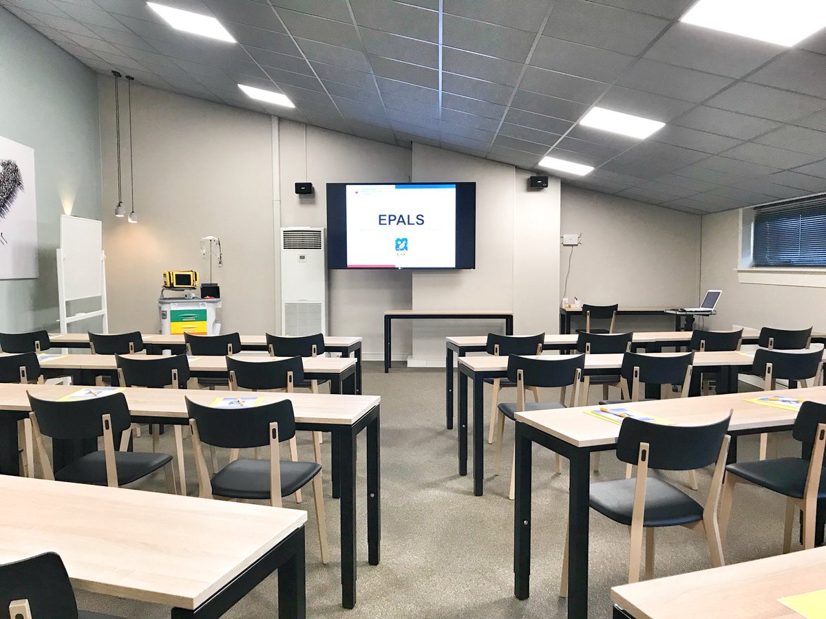 broedertimo's tweet image. #EPALS @ERC_resus course @SHKriel