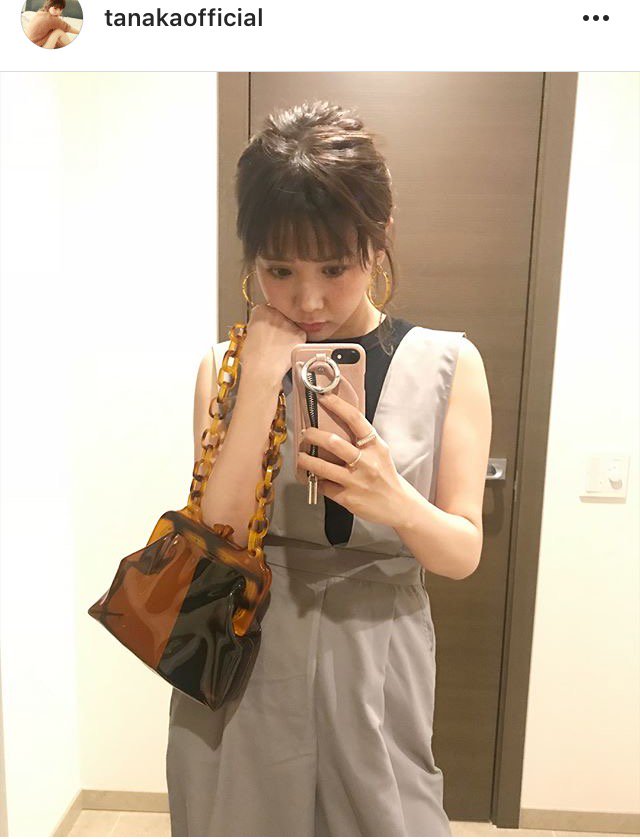 טוויטר Misaki בטוויטר 名古屋に来たついでに しばさきちゃんが紹介してた Iphoneケース 買ってみた Ajew ちょー 可愛いし使い勝手がいい 新木優子ちゃんも使ってるんね T Co 15ncxpboqc