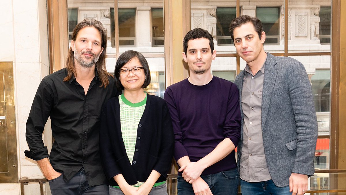 RealCurtJohnson's tweet image. Latest: ‘#FirstMan': #DamienChazelle, #JoshSinger, and More on Crafting the Moon Landing dlvr.it/QkTTwz  dlvr.it/QkTmlW