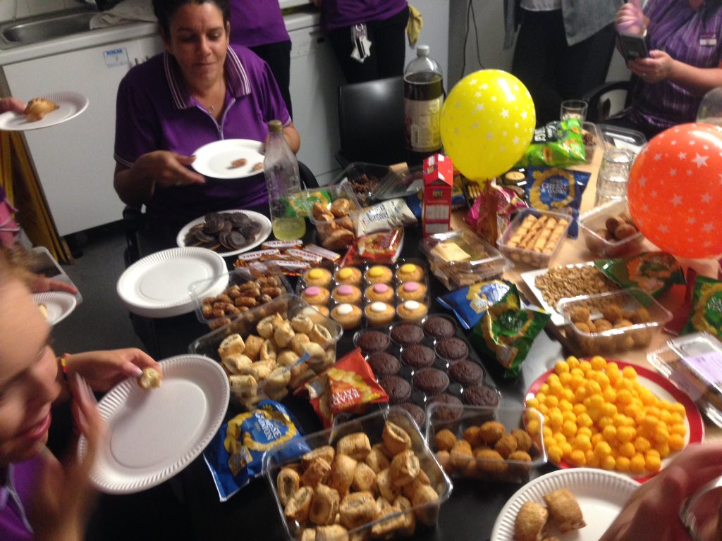 Premier Inn Exeter M5 J29 tweet media