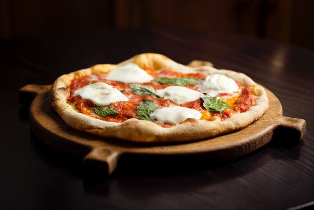 Margherita Mondays 💃🏻 #pizza #nova #Victoria #haicenato #jasonatherton #thesocialcompany