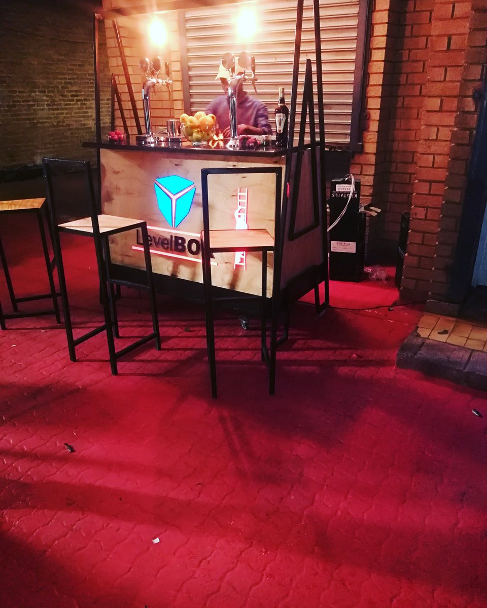 Theo_Mamoge's tweet image. #LevelBox