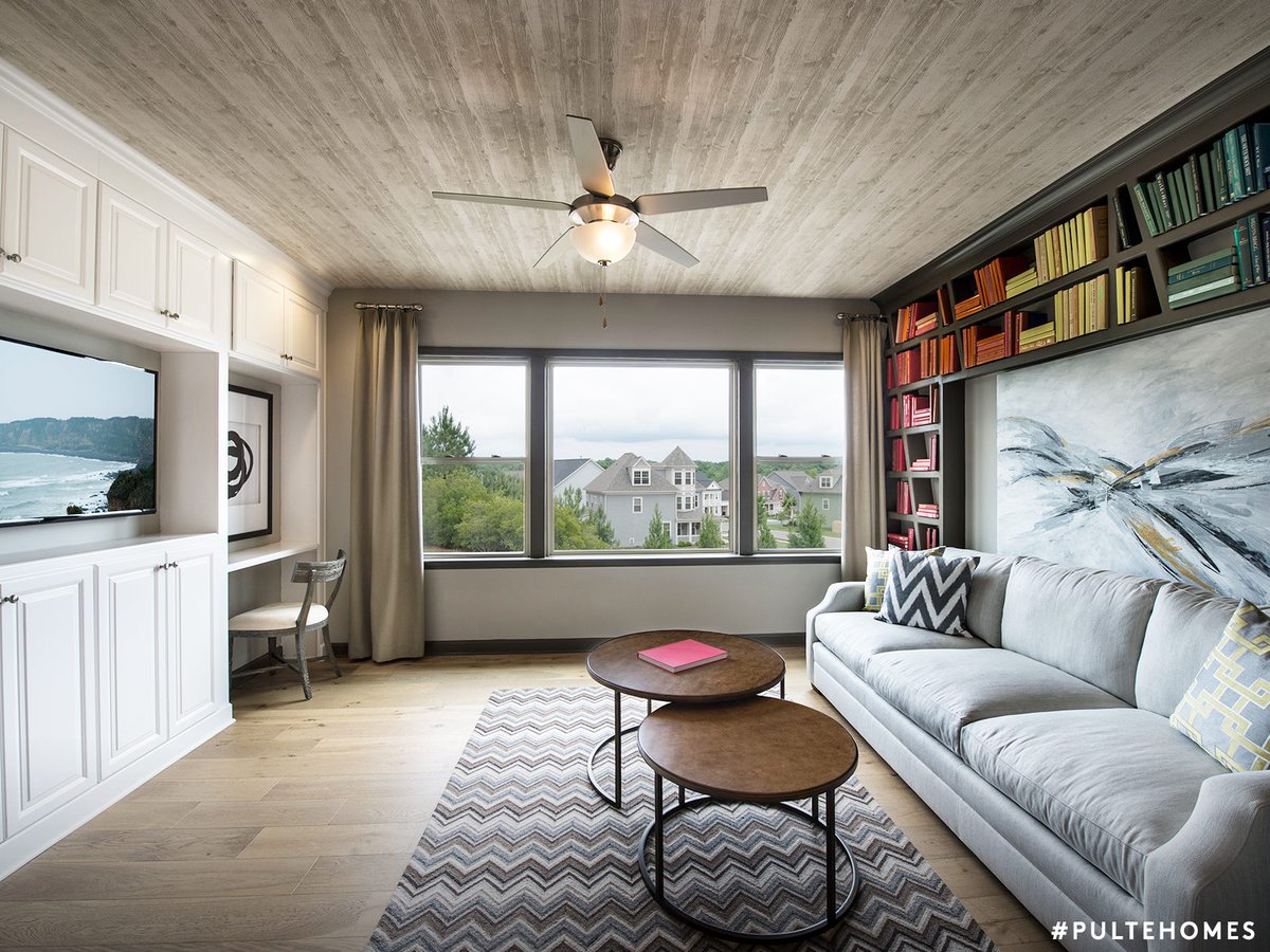 livehomestead's tweet photo. ... ❤️ this multi-purpose reading room, movie room, whatever-you-need-it-to-be room by @PulteHomes. Check out some solid bookshelf decorating tips here 👉 : https://t.co/WRUTfIxrXC

 ☀️ : #LiveHomestead / #PulteHomes / #MondayMotivation https://t.co/HPmg65hgSi