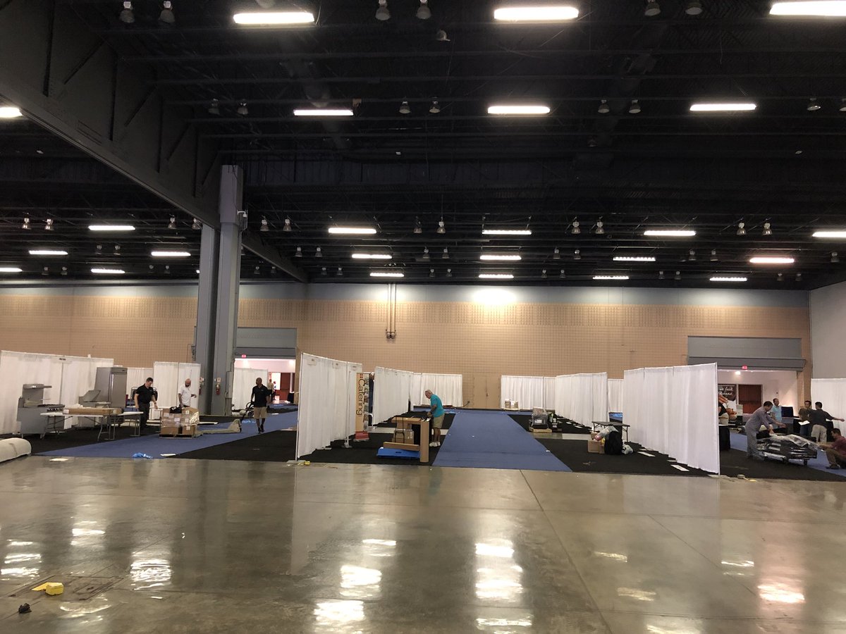kyvanfoodserv's tweet photo. Getting ready for the @FoodserviceExpo starting tomorrow! #Booth621 #chefs #executivechefs #souschef #afse #afse18 #foodserviceexpo2018 https://t.co/6b5IHElDQ2