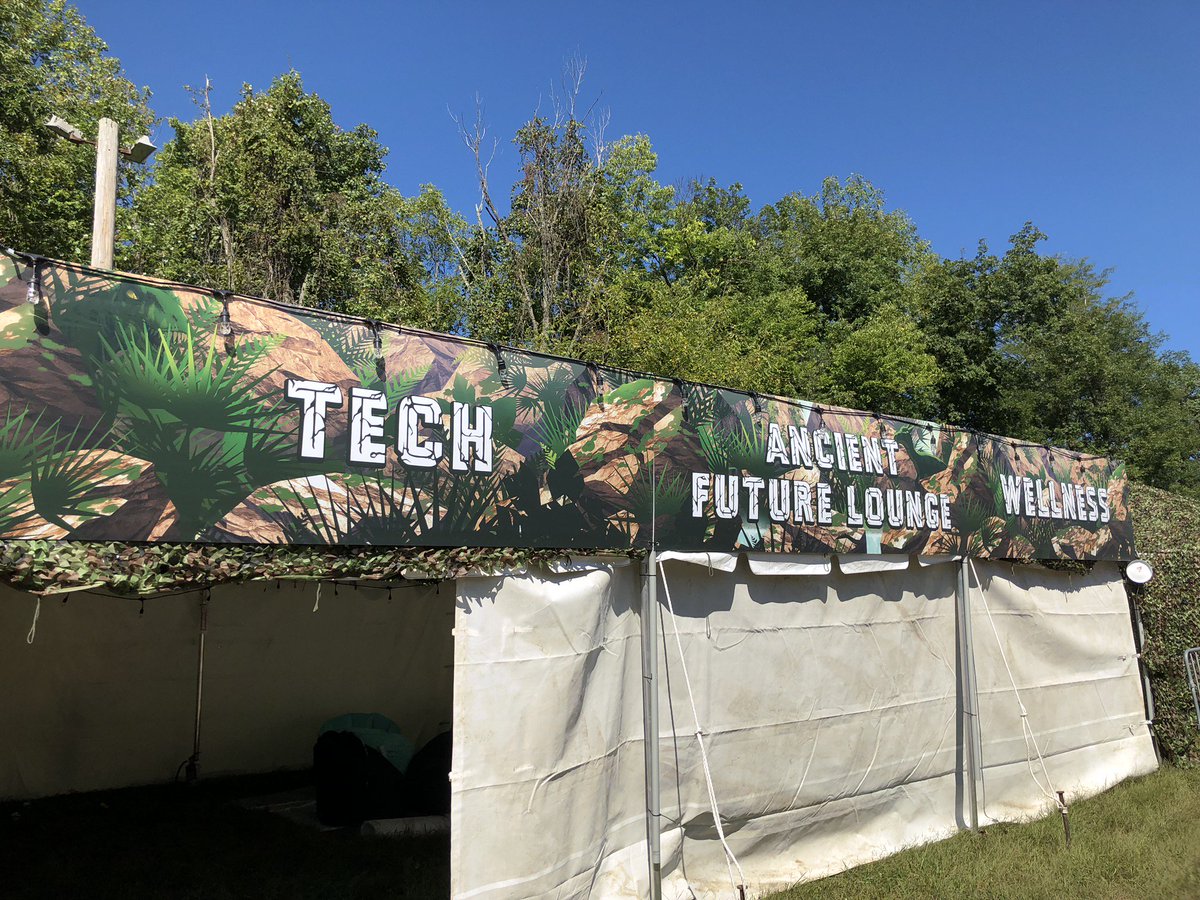 vibrationtech's tweet image. Special thanks to all that came out to #LostLands2018 and took a second to recharge with our vibroacoustic sound lounge demo. #LostLands #weallvibetogether #vasl