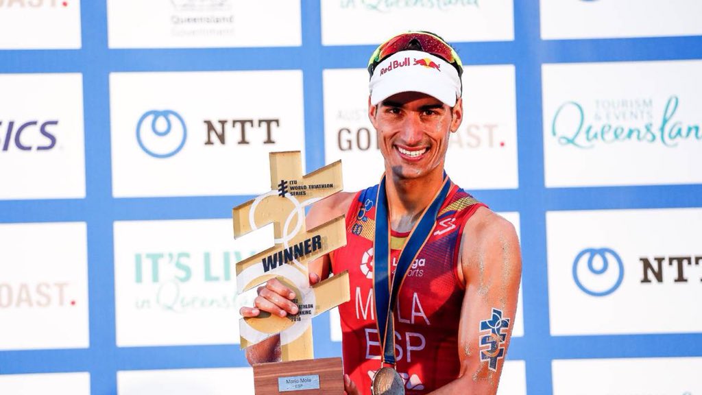 esRadioBaleares's tweet image. Los éxitos de @EnricMasNicolau y @mariomola confirman el "Mallorca,tierra de campeones", de #MVidal, en tertulia con #CCirer y #SColl en @esRadio971, con la participación del alcalde de Artà, Manolo Galán
▶️ivoox.com/mallorca-tierr…