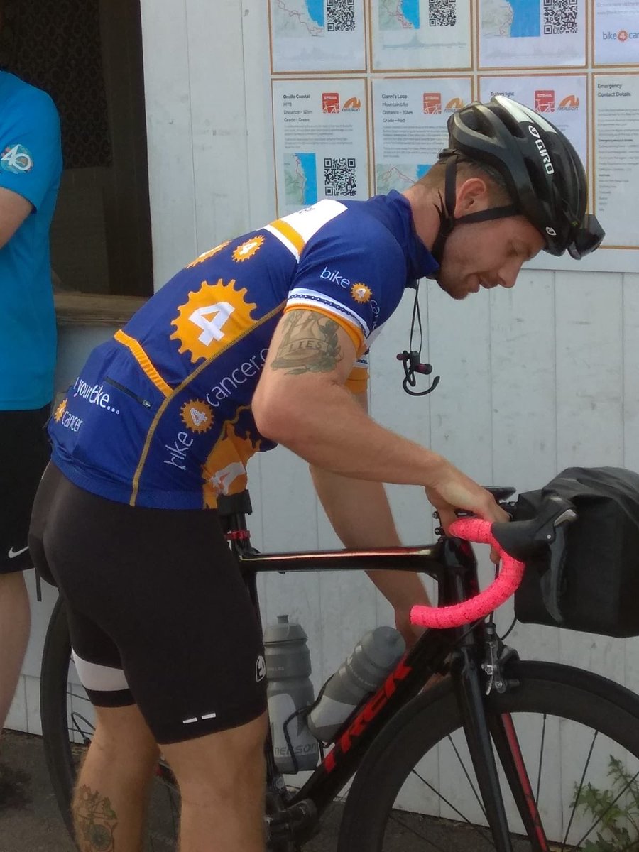 NeilsonBaia's tweet photo. #bike coordinator, Toby, prepping for his Big Ride yday, #sun lotion applied, #bike loaded and in full working order, we wish him luck on his epic journey. Donations possible via https://t.co/XRhbA2lHde…. #BuonViaggio Toby @neilsonholidays https://t.co/sJ68EQ8lZr