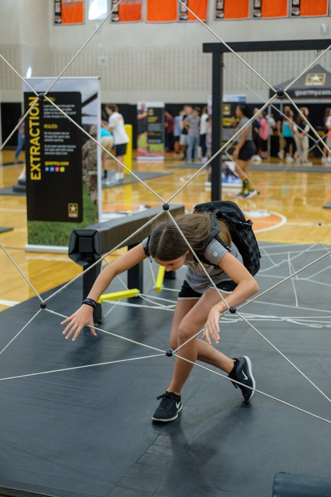 WMHSTanners's tweet image. Students really seem to be enjoying the @GoArmy #ArmyChallenge! #teamwork