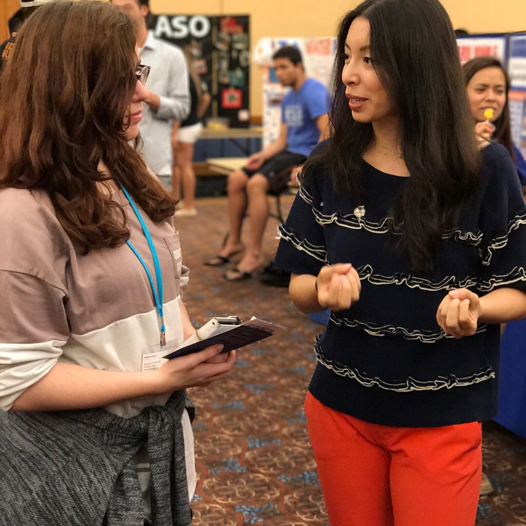 uta_yaf's tweet photo. We believe knowing the constitution is important. Inform every student about our rights! #ConstitutionDay #utayaf https://t.co/DUik0wP5Jr