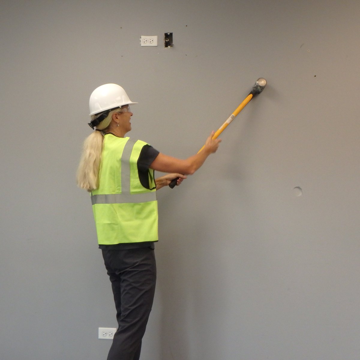 APEXDB's tweet photo. Groundbreaking fun with the Silc Periodontics team. We are excited to get started on Dr. Jennifer Silc's office relocation in Schaumburg!
#apex #apexdesignbuild #design #architecture #construction #periodontist #schaumburg #silcperiodontics #groundbreaking https://t.co/8c8I81eEwH