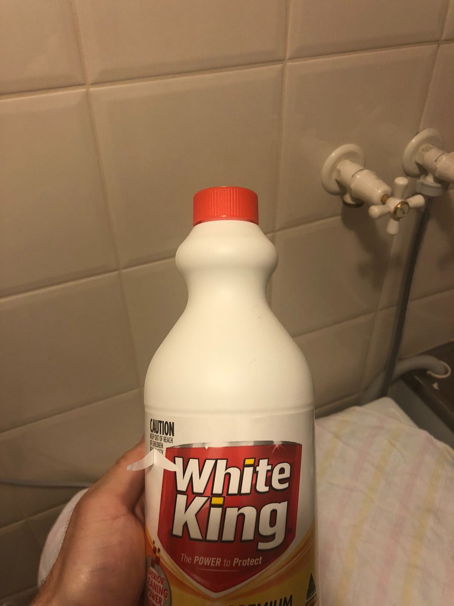 DConstantineas's tweet photo. Child-proof bottle caps on chemicals are an important public health measure. @BasiaDiug #sphpm https://t.co/W36MWhx5KR