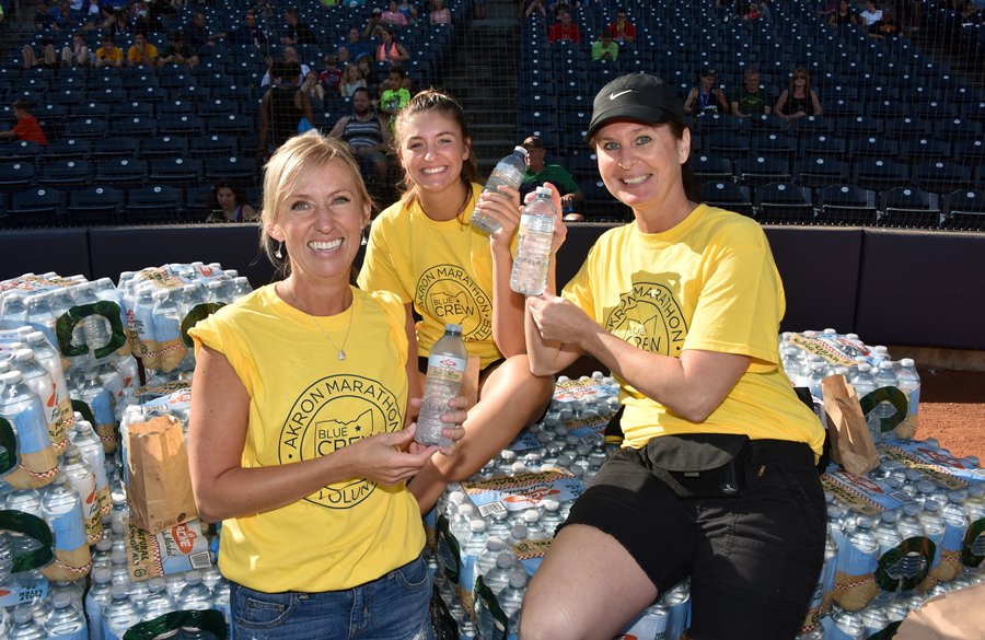 AkronMarathon's tweet photo. We are still in need of volunteers for September 27-29!

We are looking for groups as well as individuals to help make our events a success!

Sign up at https://t.co/UEN4C8jBTn! 

#runAkron #volunteer https://t.co/ozlnadddp2