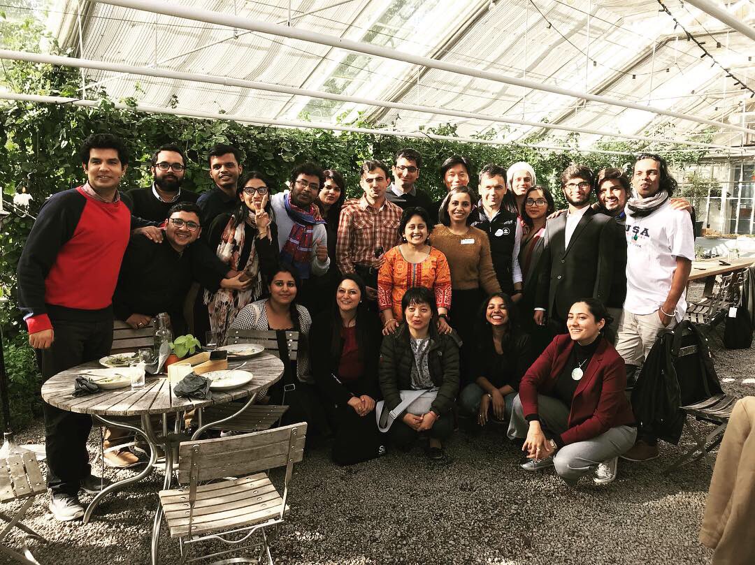 SI_YCF's tweet photo. After all the hard work during week two of the programme we ate a celebration-lunch at Rosendahls Trädgård. After that the participants had a free weekend to explore Stockholm. ☀️#ycf18 https://t.co/5N8qIjcA34