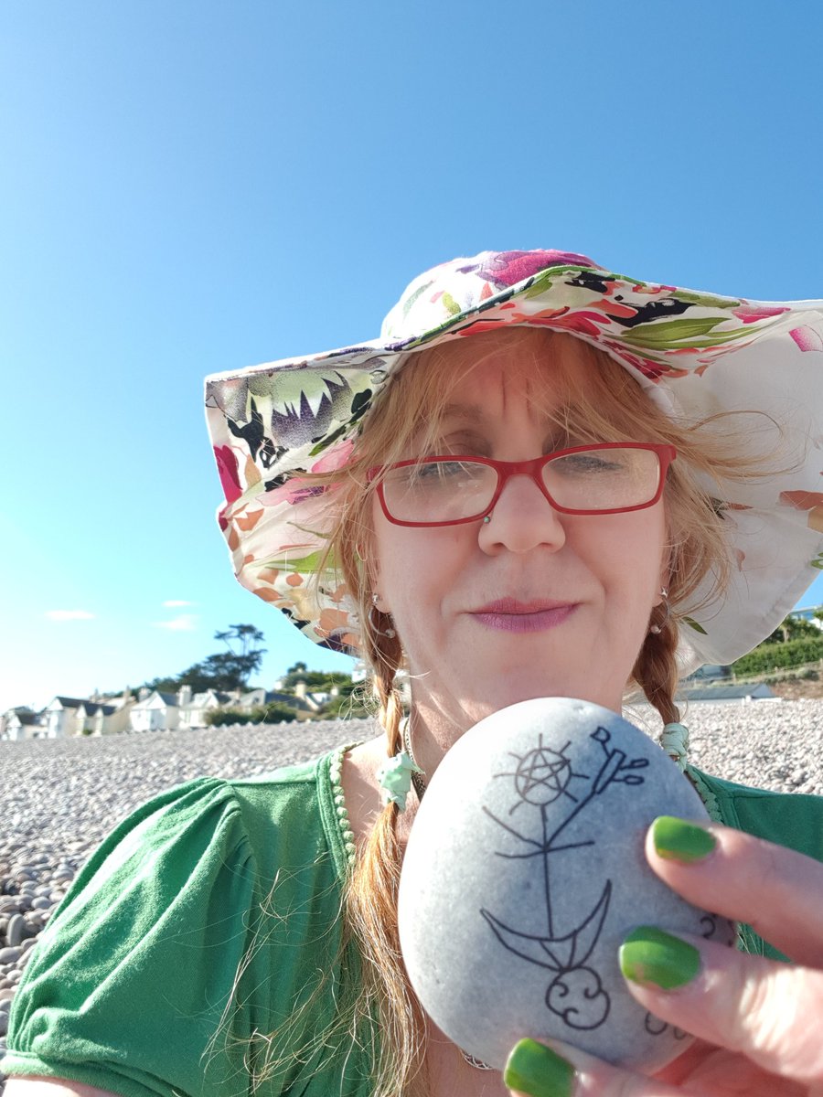 Pagan_Hare's tweet photo. My ideal home would have the sea on one side and a woodland/forrest with streams on the other! Perfect π
#witchcraft #witch #pagan #paganism #seamagick #witchcraftritual #witchesontwitter
πme on Budleigh Salterton beach a couple of weeks ago https://t.co/l2HcqY5Ifq