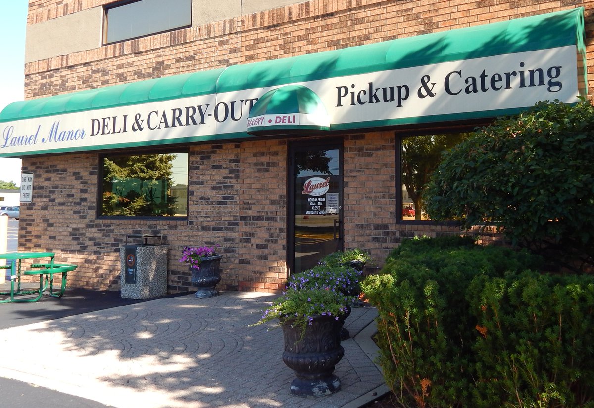 #MondayMotivation #today's specials are Beef #pepper Steak or Tuscan #Chicken. Check us out in #livonia #Michigan