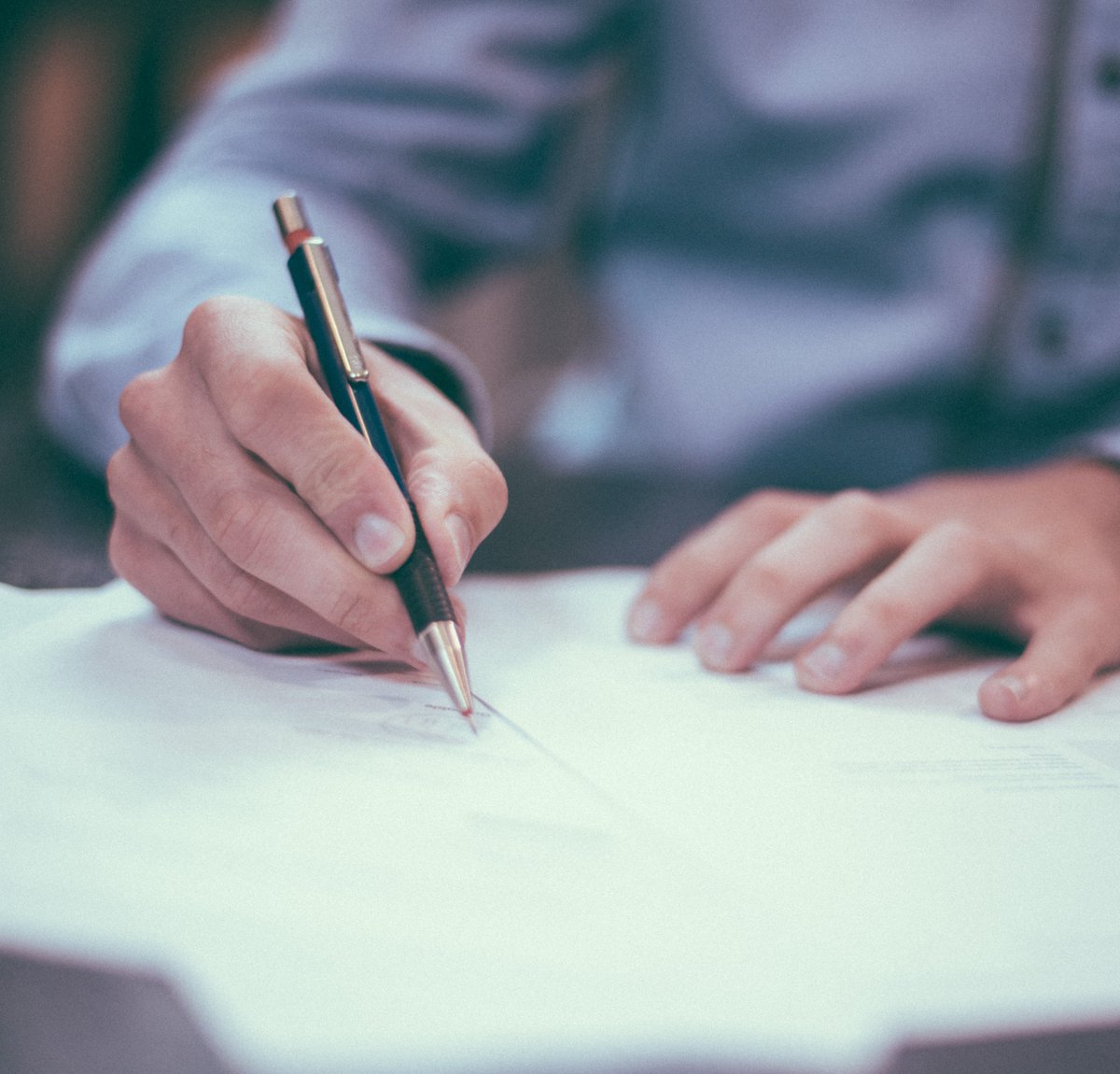 monkeymedia214's tweet photo. Before starting to hire a #virtualassistant write down a list of task that you wanted to outsource.
#smallbusiness #shopsmall #entrepreneur #homebasedbusiness #marketing #smallbusinessowner #startup #directsales #supportsmallbusiness #socialmedia #business #VAtasks https://t.co/CIVibQtyAb