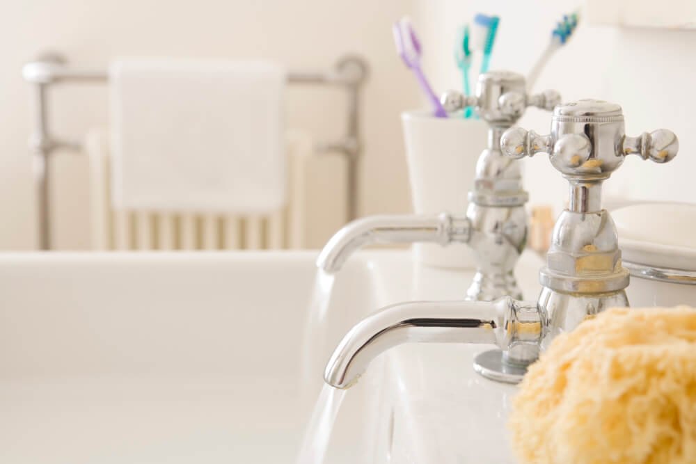 ComMedPro's tweet photo. Tools to keep around if you care for someone with incontinence. Click the link below to learn more.
https://t.co/4V04d6PTbJ https://t.co/HRYzME0xkX
