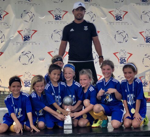 Great_LakesSC's tweet photo. Congratulations to Coach Eddie and the 2011 Girls United! The girls went 4-0 this weekend to become the 2018 GLSC Champions!!!  #riseasone #strongfinish #herfutureisbright #shinebright 💫⭐️💫 https://t.co/stB9D7exGP