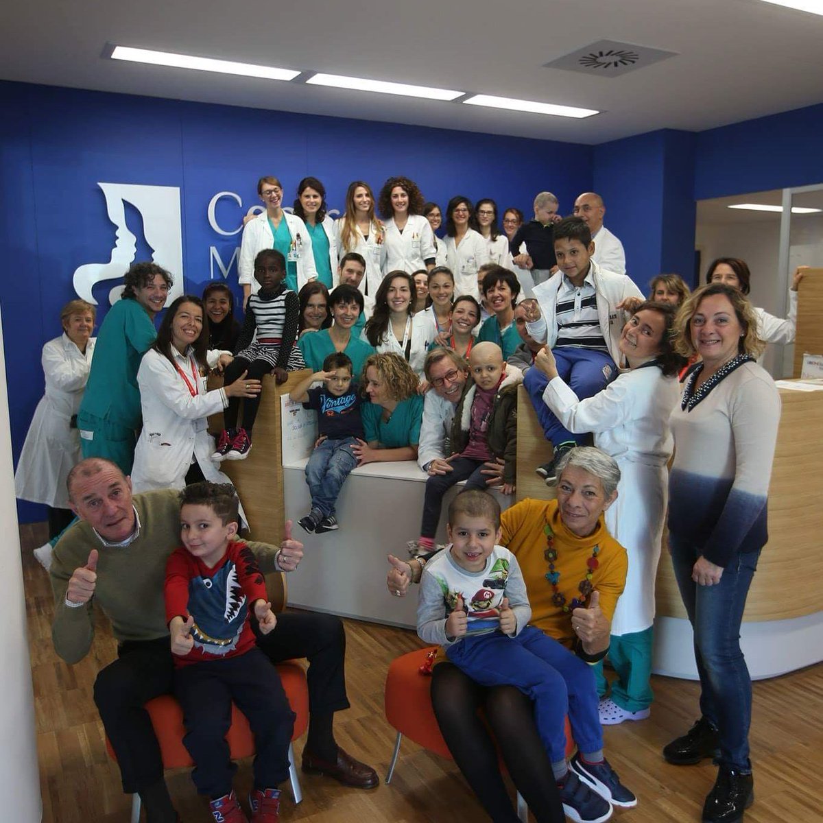 ComitatoVerga's tweet image. #PresidentedellaRepubblica Mattarella visiterà il nostro Centro, eccellenza in #cura #ricerca contro #leucemia infantile.
Il 20/09, per sicurezza e per cerimoniale, accesso a #CentroMariaLetiziaVerga solo a Istituzioni e alcune famiglie di bambini in cura già presenti in ospedale